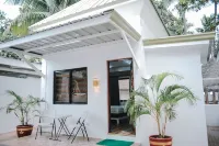Villa Excellance Beach and Wave Pool Resort Hotel di Rosario