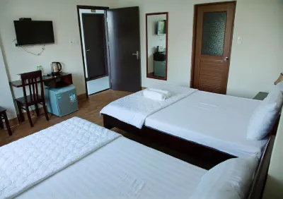Dang Duy Hotel Hotels in Tân Thiện
