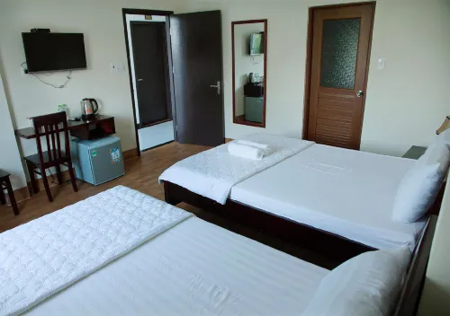 Dang Duy Hotel Hotels in Tân Thiện