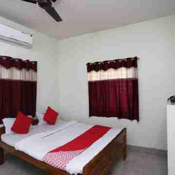 Super Hotel O Nandi Inn Rooms