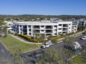 Bay Royal Apartments