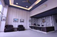Adhunik Hotel Neemrana Hotel di Neemrana