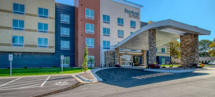 Fairfield Inn & Suites Appleton Hotels in Outagamie County