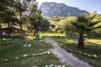 Sea Valley Lodge
