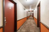 Econo Lodge Hotels in Sharon Township