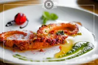Hotel Balkan - 조식 운영