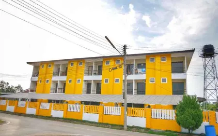 Fang Villa Hotel Отели рядом с достопримечательностью «Национален парк "Дойпахомпок"»