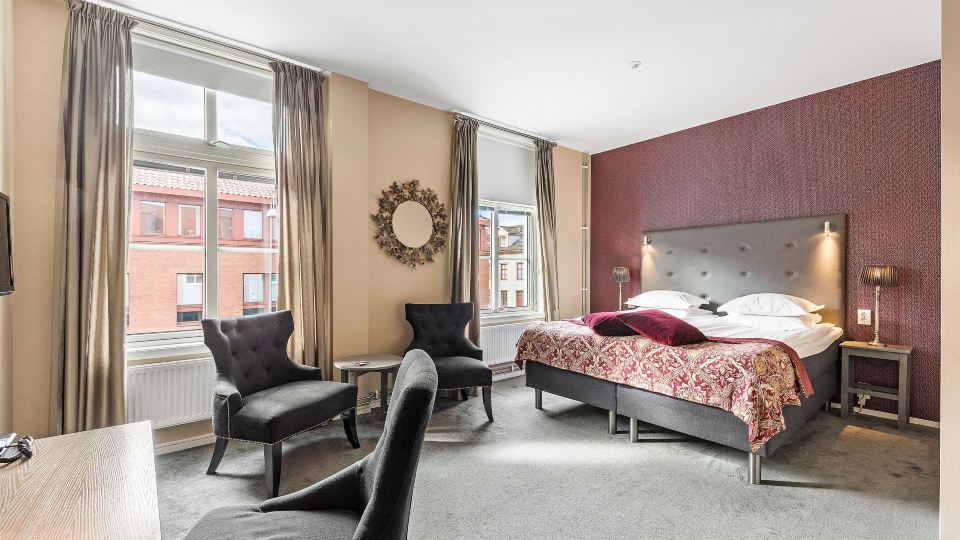 Best Western Plus Edward Hotel