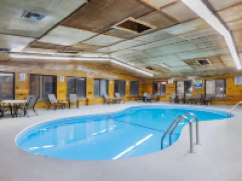 Super 8 by Wyndham Valentine NE Hotels in Cherry County