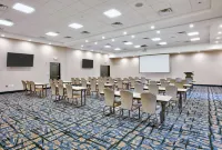 La Quinta Inn & Suites by Wyndham Lubbock Southwest