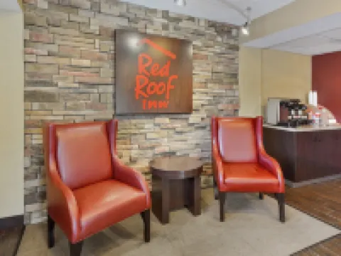 Red Roof Inn Huntington Hotels in Cabell County