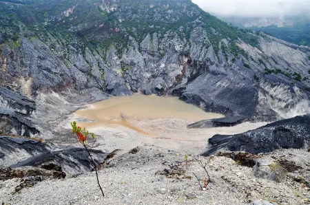 Lembah Cawene Hills Syariah RedPartner