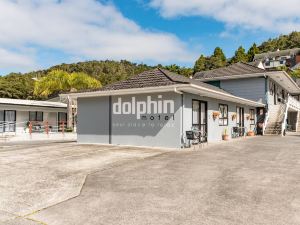 Dolphin Motel