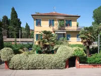 Atika & Atif - Antica Villa Graziella Venice Các khách sạn ở 