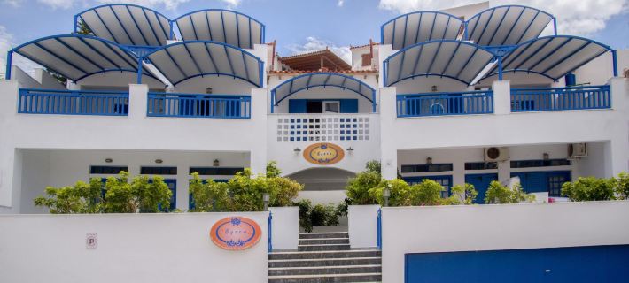 Erato Apartments Hotels in Andros