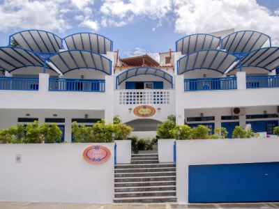 Erato Apartments