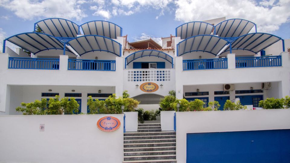 Erato Apartments
