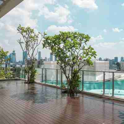 Elegant and Spacious 3Br Menteng Park Apartment Others