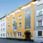 Residenz Hotel Wuppertal Hotels near Engels Denkmal 'Die starke Linke'