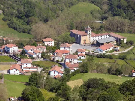 Hotel Venta de Etxalar Отели в г. Igantzi