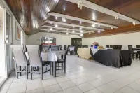 OYO New Anápolis Hotel, Imperatriz Hotels in Imperatriz