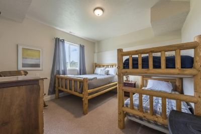 Other Yard is Kids Paradise! Beach Access! Tons of Space! Photo