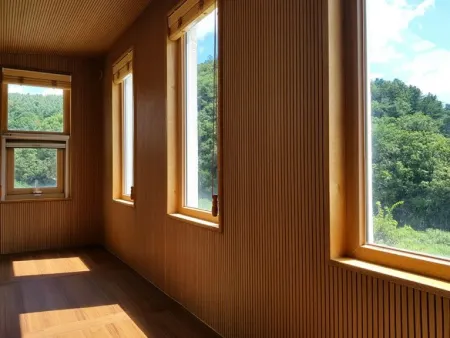 Hongcheon Hongcheon Ganglio Pension (Near Vivaldi Park) Отели рядом с достопримечательностью «Hongcheon Saengmyeong Geongang Gwahakgwan»