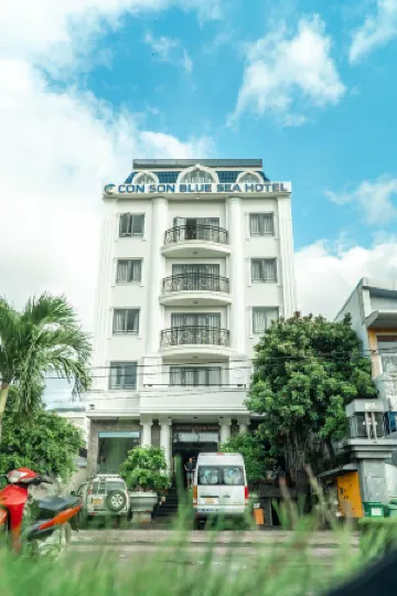 Con Son Blue Sea Hotel Отели рядом с достопримечательностью «Пуло-Кондор»