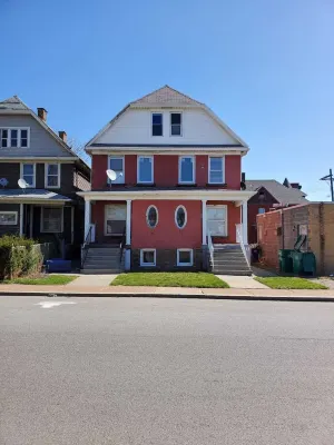 The Blackjack Duplex - Private Yard & Parking, Near Falls & Casino by Niagara Hospitality