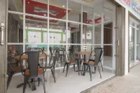 RedDoorz Plus at Grand Tara Homestay Palembang Hotels in Kemuning