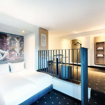 B&B HOTEL München-Moosach