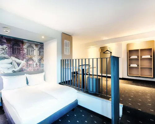 B&B HOTEL München-Moosach Hotels near Pasing - Obermenzing