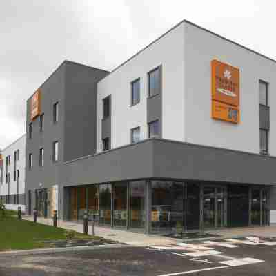  B&B HOTEL Laval Ouest Hotel Exterior