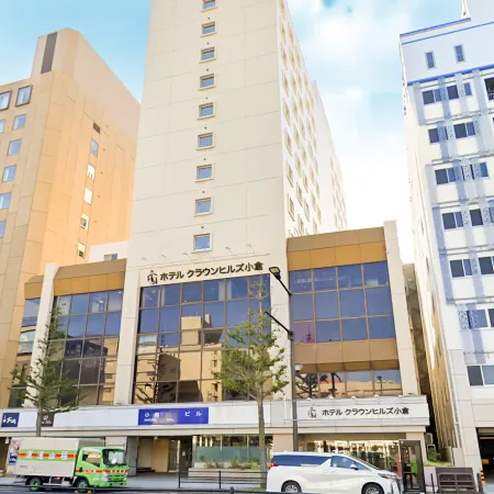 Hotel Crown Hills Kokura Отели рядом с достопримечательностью «Парк Кацуяма»