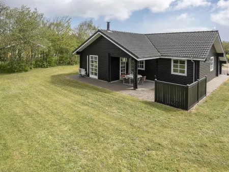 "Fenja" - 500m to the Fjord