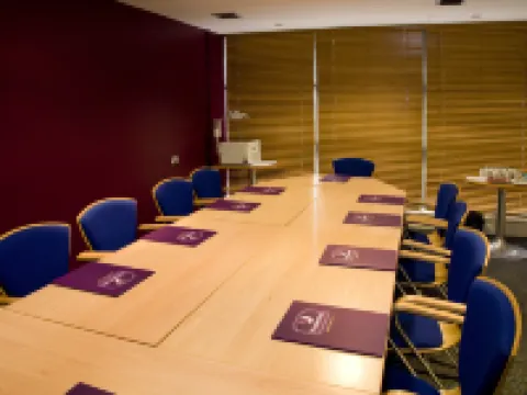 London Kew Bridge Hotels in Brentford