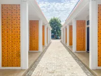 RedDoorz Plus at Orange Diponogoro Palangkaraya Hotels in Panarung