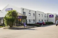 Premier Inn Gloucester (Longford) Hotels near University of Gloucestershire, Oxstalls Campus