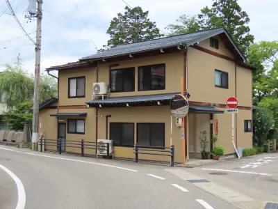 A Rare Private Inn Along the River in Takayama CI Hotel di 