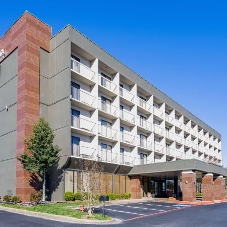 La Quinta Inn & Suites by Wyndham Kingsport TriCities Airpt