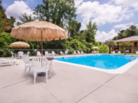 ไนท์สอินน์ เอเคน โรงแรมในเอเคน