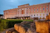 Hotel NH Collection Roma Palazzo Cinquecento Các khách sạn gần Basilica dei SS. Ambrogio e Carlo