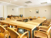 Ibis Chesterfield North - Barlborough Hotels in Mosborough