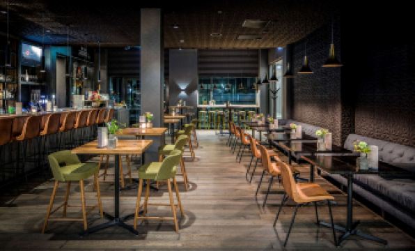 5. 반 데어 발크 ..