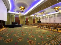Regent Warsaw Hotel Hotels near Ujazdowski Park