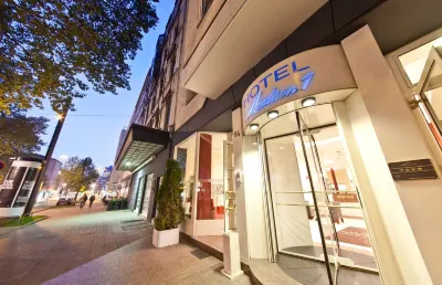 Garner Hotel Dusseldorf - Main Station by IHG Hotels near Stadtmuseum