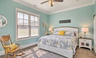 Stunning Lakefront Retreat w/ Dock Access!