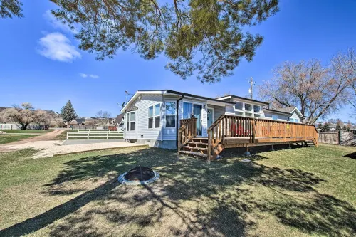 Spacious Family Home w/ Kayak + Deck on Bear Lake! - WiFi