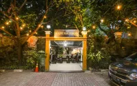 Losmen Kebun Indah Các khách sạn ở Jatiasih