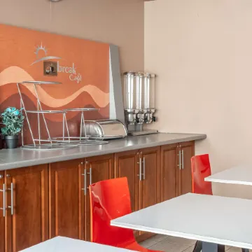 Knights Inn North Bay